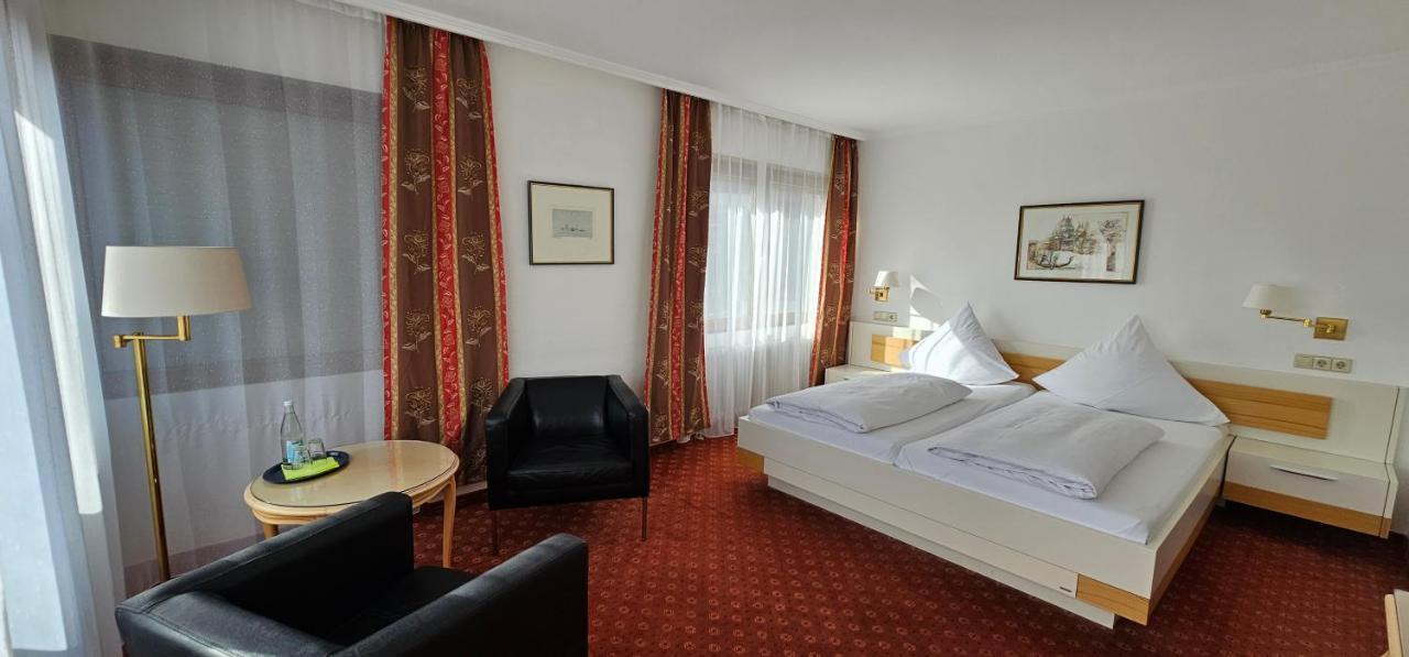 Schwaben Hotel Ebnisee Esterno foto